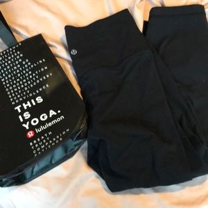 ONE DAY SALE! Lululemon Wunder Under Crop II